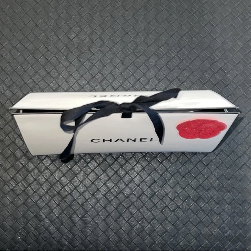 New Authentic Chanel luxury designer signature gift box